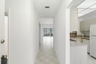 3646 English Rd, Lake Worth, FL 33467 - Photo 5