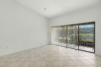 3646 English Road #D, Lake Worth, FL 33467 - Photo 25