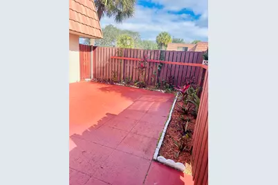 728 Mill Valley Place, West Palm Beach, FL 33409 - Photo 3