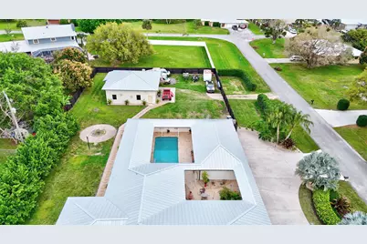 3504 Fontaneda Avenue, Fort Pierce, FL 34947 - Photo 77