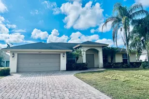 662 SW Jacoby Ave, Port Saint Lucie, FL 34953 - Photo 1