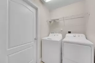 662 SW Jacoby Ave, Port Saint Lucie, FL 34953 - Photo 29