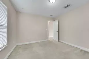 662 SW Jacoby Ave, Port Saint Lucie, FL 34953 - Photo 27