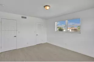 930 N 14th Ct, Hollywood, FL 33020 - Photo 5