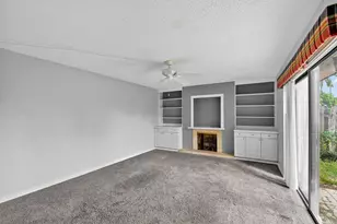 306 Lake Arbor Dr, Palm Springs, FL 33461 - Photo 5