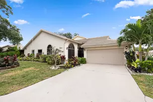 10933 Stafford Cir S, Boynton Beach, FL 33436 - Photo 1