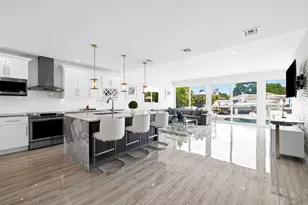 2331 SE 14th St, Pompano Beach, FL 33062 - Photo 7