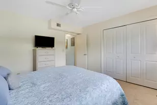 4 Garden St, Tequesta, FL 33469 - Photo 13