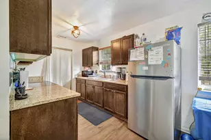 9555 Orange Ave, Fort Pierce, FL 34945 - Photo 9