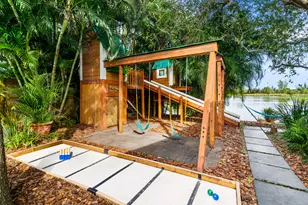 303 Lang Rd, Cloud Lake, FL 33406 - Photo 5
