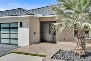 775 NE 39th St, Boca Raton, FL 33431 - Photo 15