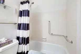 2929 SE Ocean Blvd, Stuart, FL 34996 - Photo 21