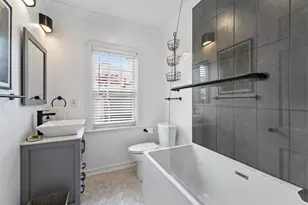 219 33rd St, West Palm Beach, FL 33407 - Photo 19