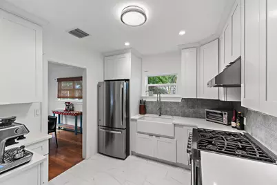 219 33rd Street, West Palm Beach, FL 33407 - Photo 11