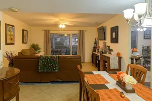 719 Lori Dr, Lake Worth Beach, FL 33461 - Photo 1