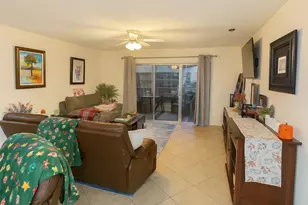 719 Lori Dr, Lake Worth Beach, FL 33461 - Photo 3