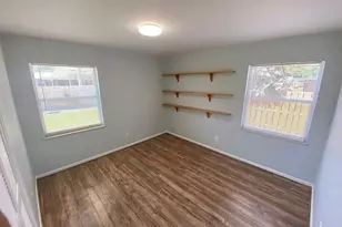 296 SE Wentworth Dr, Stuart, FL 34996 - Photo 13