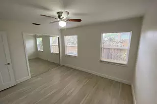 296 SE Wentworth Dr, Stuart, FL 34996 - Photo 15