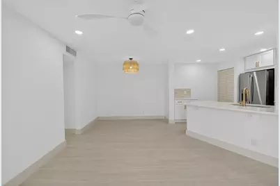 7547 S Oriole Boulevard #101, Delray Beach, FL 33446 - Photo 11