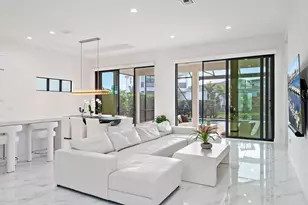 13159 Artisan Cir, Palm Beach Gardens, FL 33418 - Photo 5