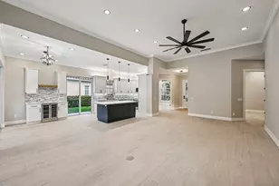 8774 SE Retreat Dr, Hobe Sound, FL 33455 - Photo 11