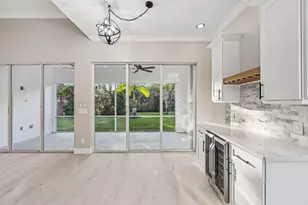 8774 SE Retreat Dr, Hobe Sound, FL 33455 - Photo 9