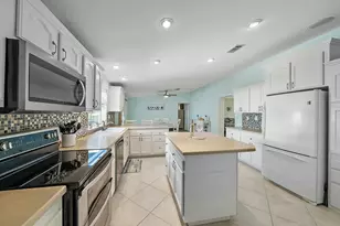 7724 White Egret Ln, Port Saint Lucie, FL 34952 - Photo 21