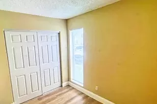 5314 NE 6th Ave, Oakland Park, FL 33334 - Photo 5