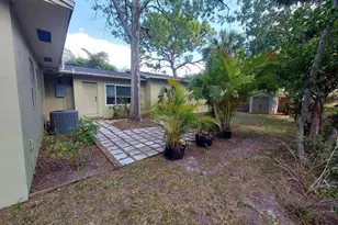 6120 9th Ave S, Gulfport, FL 33707 - Photo 13