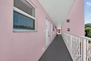 1040 Banyan Rd, Boca Raton, FL 33432 - Photo 5