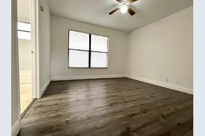 1581 Balfour Point Drive #E, West Palm Beach, FL 33411 - Photo 11