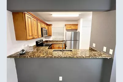 1581 Balfour Point Drive #E, West Palm Beach, FL 33411 - Photo 3