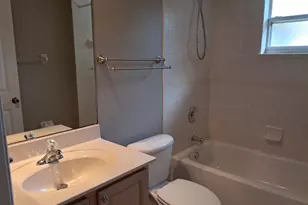 242 SW Amesbury Ave, Port Saint Lucie, FL 34953 - Photo 23