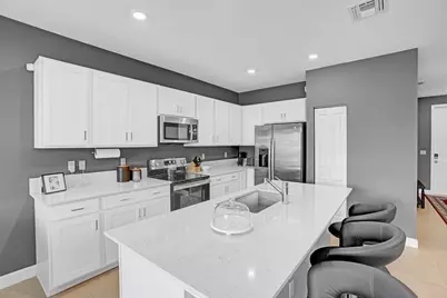 226 SE Woodbark Street, Port Saint Lucie, FL 34984 - Photo 17