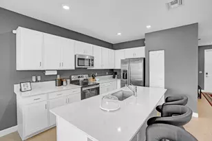 226 SE Woodbark St, Port Saint Lucie, FL 34984 - Photo 17