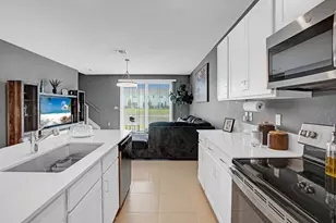 226 SE Woodbark St, Port Saint Lucie, FL 34984 - Photo 19