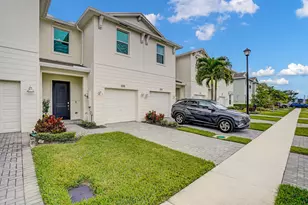 226 SE Woodbark St, Port Saint Lucie, FL 34984 - Photo 5