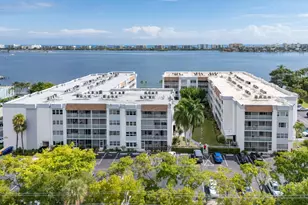 1516 S Lakeside Dr, Lake Worth Beach, FL 33460 - Photo 21