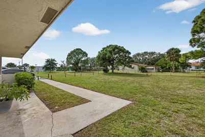 8585 Church St SE #2, Hobe Sound, FL 33455 - Photo 9