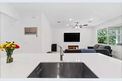 460 Veridian Circle NW, Palm Bay, FL 32907 - Photo 13