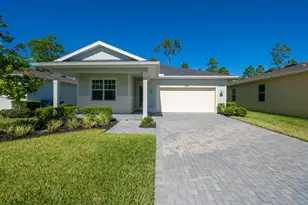 460 Veridian Cir NW, Palm Bay, FL 32907 - Photo 5