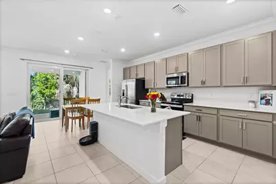 460 Veridian Circle NW, Palm Bay, FL 32907 - Photo 5