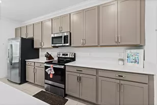 460 Veridian Cir NW, Palm Bay, FL 32907 - Photo 11