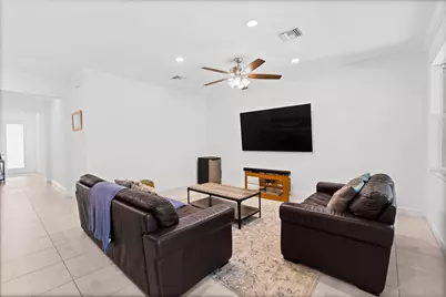 460 Veridian Circle NW, Palm Bay, FL 32907 - Photo 17