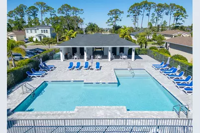 460 Veridian Circle NW, Palm Bay, FL 32907 - Photo 3