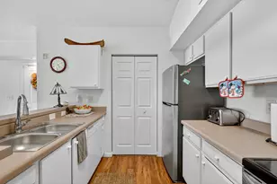 201 SW Palm Dr, Port Saint Lucie, FL 34986 - Photo 5