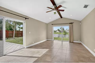 1273 SW 25th Avenue, Deerfield Beach, FL 33442 - Photo 9
