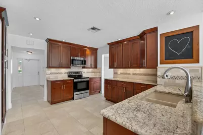 1273 SW 25th Avenue, Deerfield Beach, FL 33442 - Photo 7