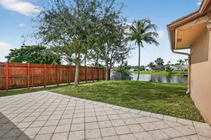 1273 SW 25th Ave, Deerfield Beach, FL 33442 - Photo 37