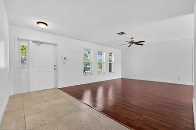 1273 SW 25th Avenue, Deerfield Beach, FL 33442 - Photo 11